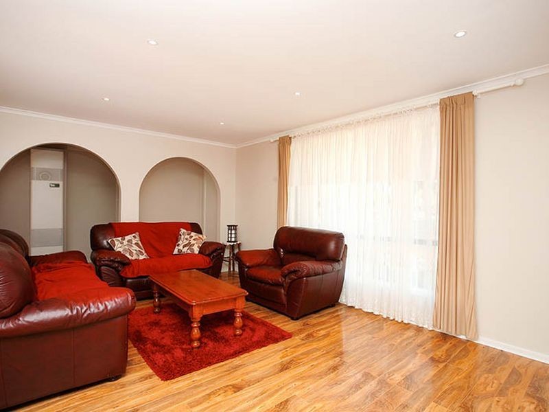 1 Grevillia Drive, Parafield Gardens SA 5107