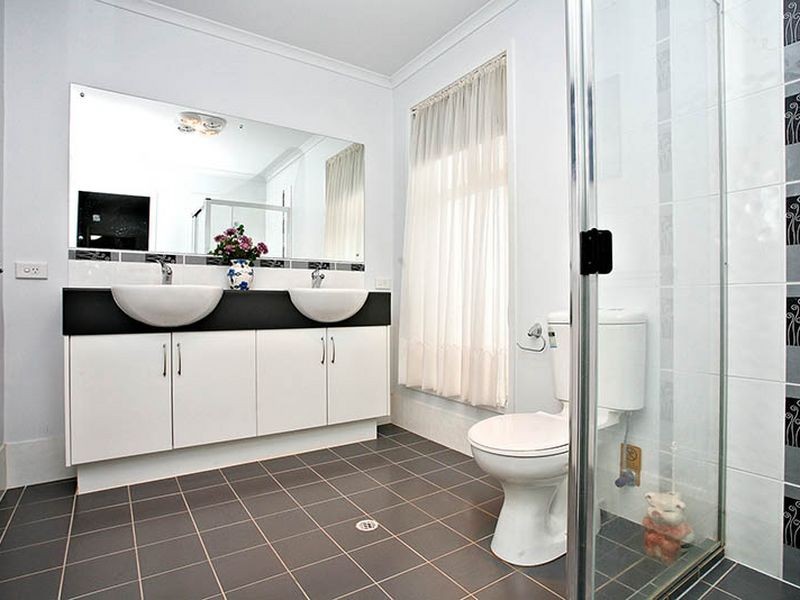 12 Atiu St, Mawson Lakes SA 5095