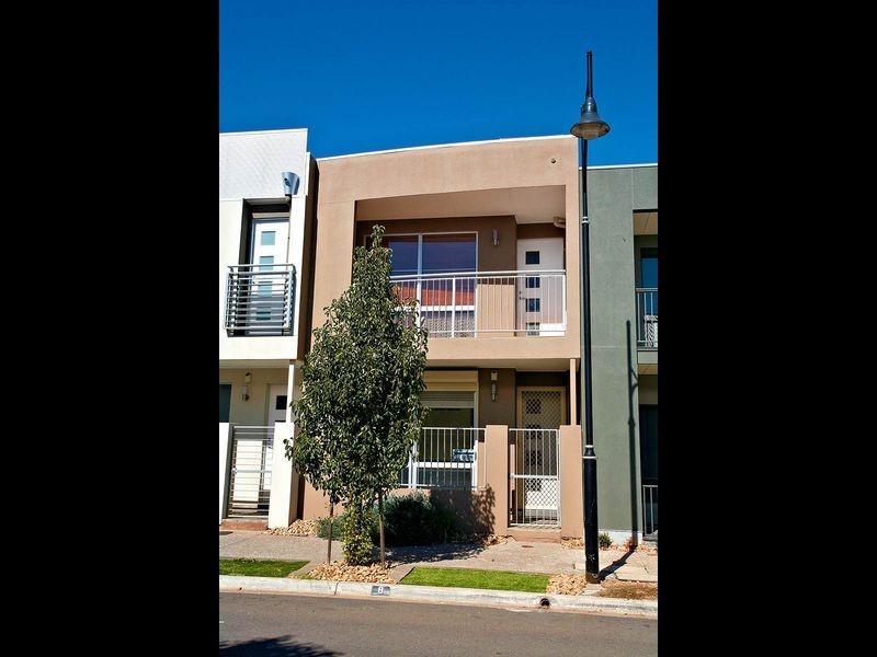 8 Junction St, Mawson Lakes SA 5095