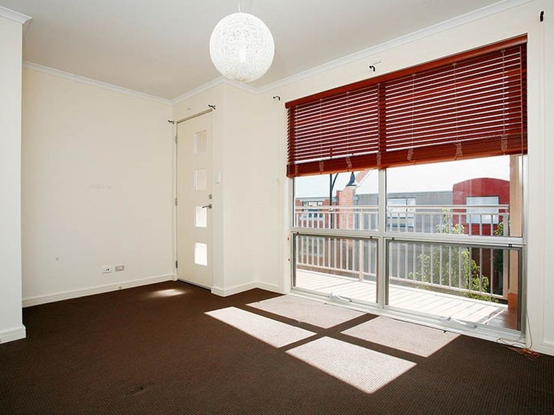 8 Junction St, Mawson Lakes SA 5095