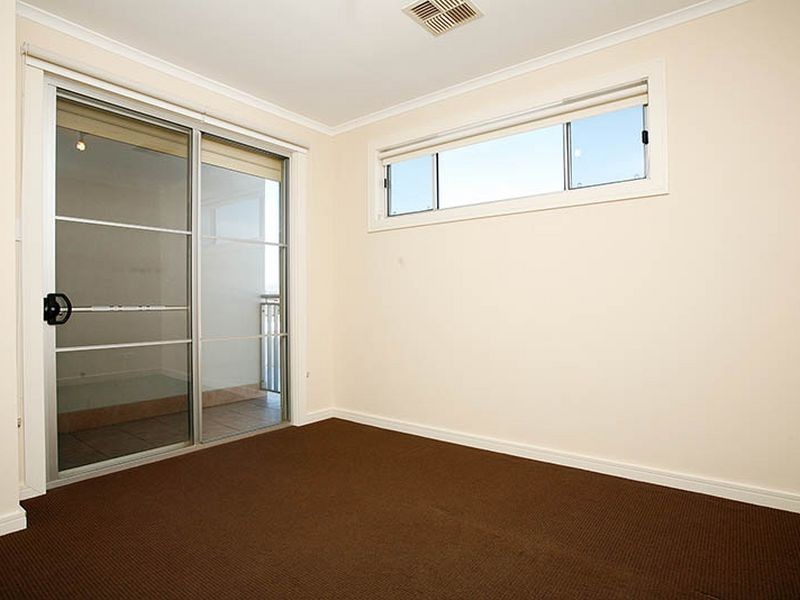8 Junction St, Mawson Lakes SA 5095