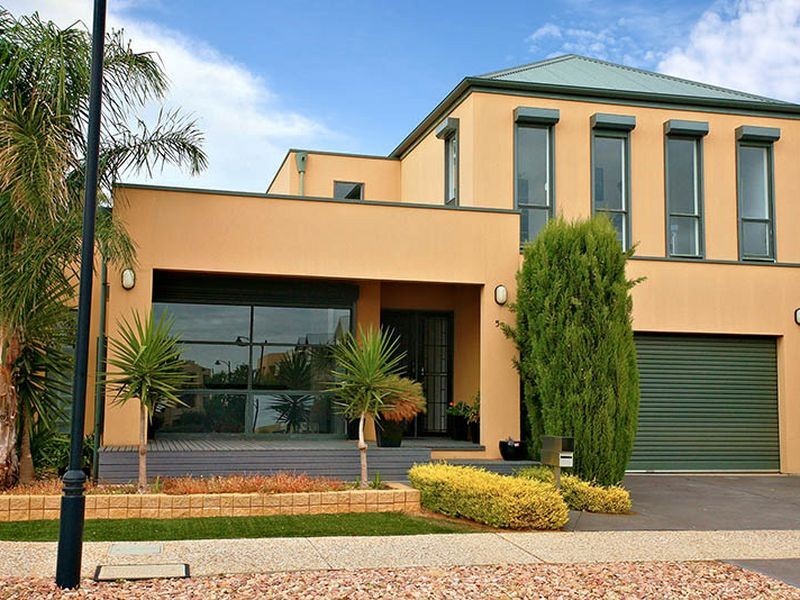 55 Shearwater Dr, Mawson Lakes SA 5095