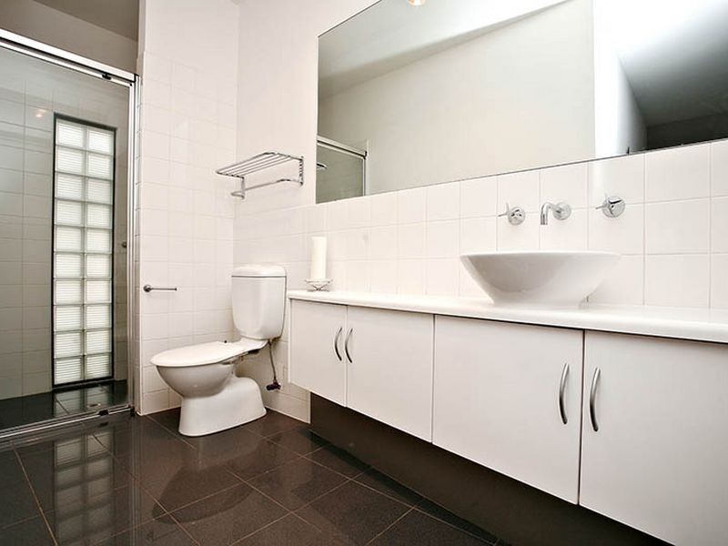 55 Shearwater Dr, Mawson Lakes SA 5095