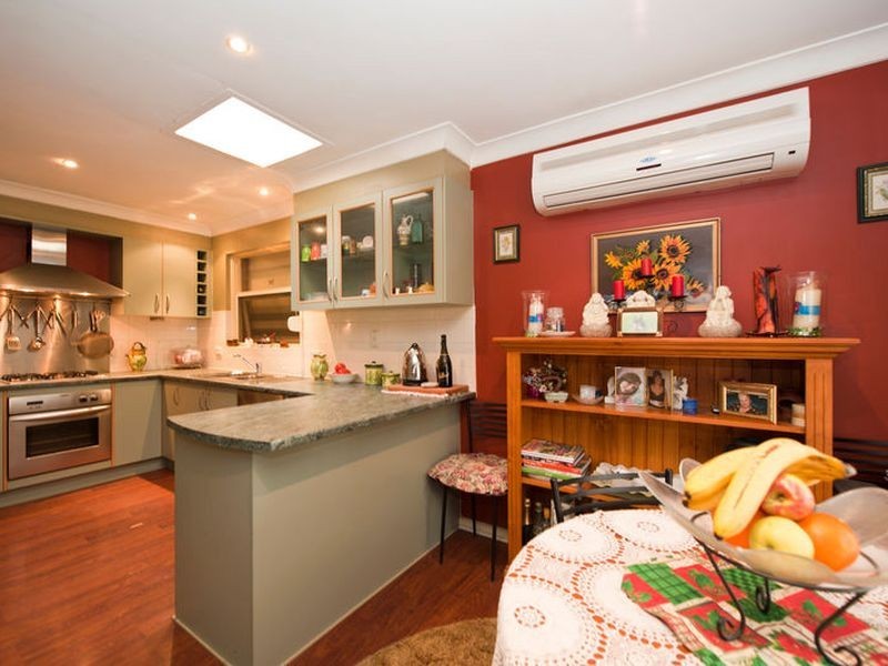 10 Newbury Cres, Paralowie SA 5108