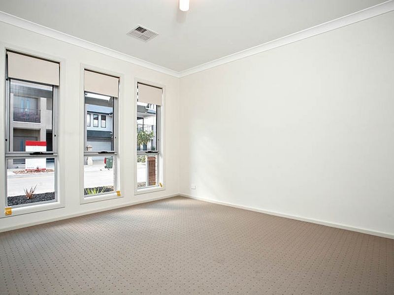 25 Ridley St, Mawson Lakes SA 5095