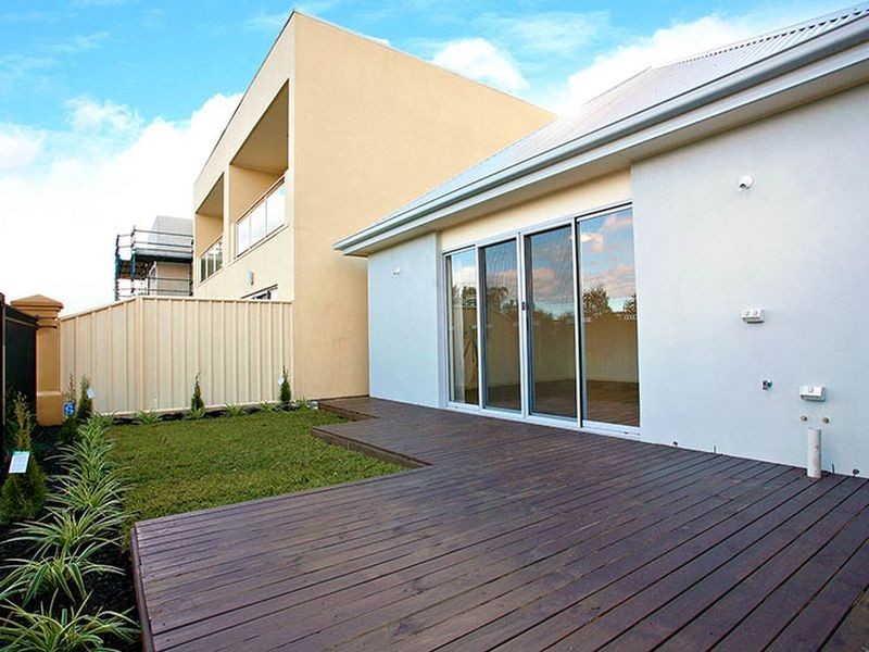 25 Ridley St, Mawson Lakes SA 5095