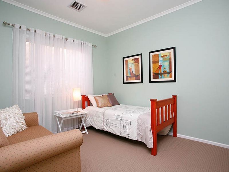 25 Avocet Drive, Mawson Lakes SA 5095