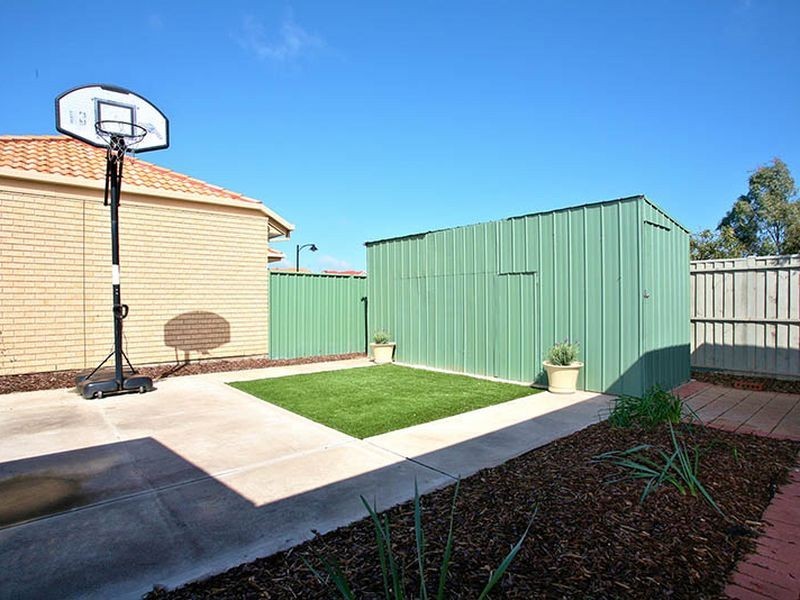 20 Hamilton Pl, Mawson Lakes SA 5095