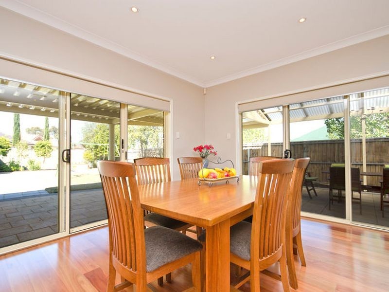 29 Avocet Dr, Mawson Lakes SA 5095