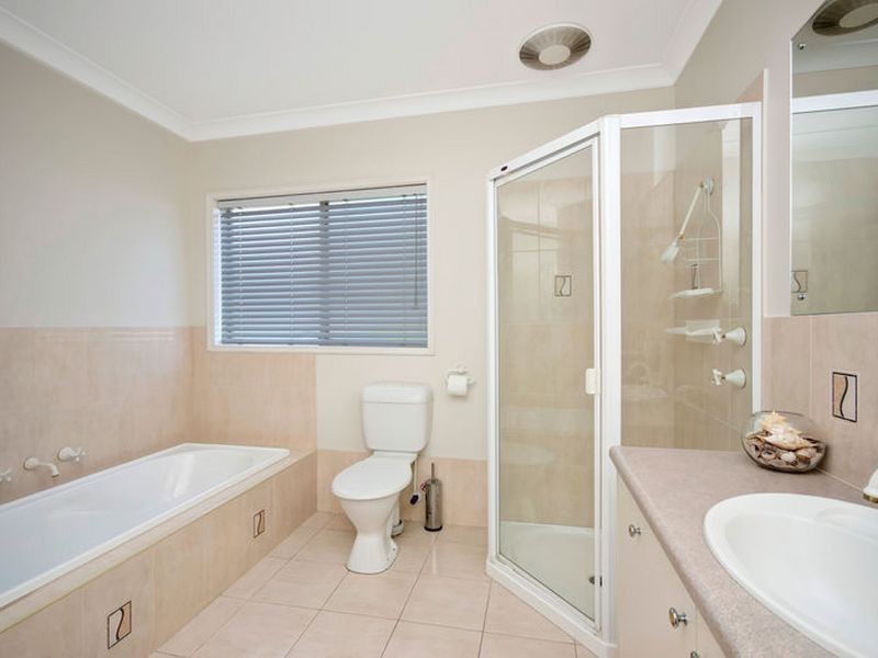 29 Avocet Dr, Mawson Lakes SA 5095