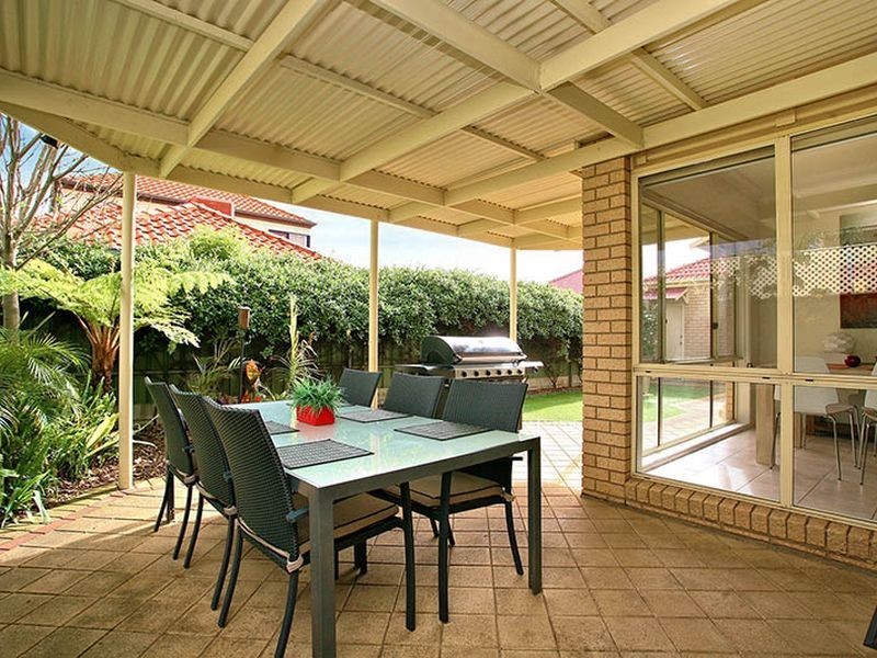 4 Tobin Ct, Mawson Lakes SA 5095