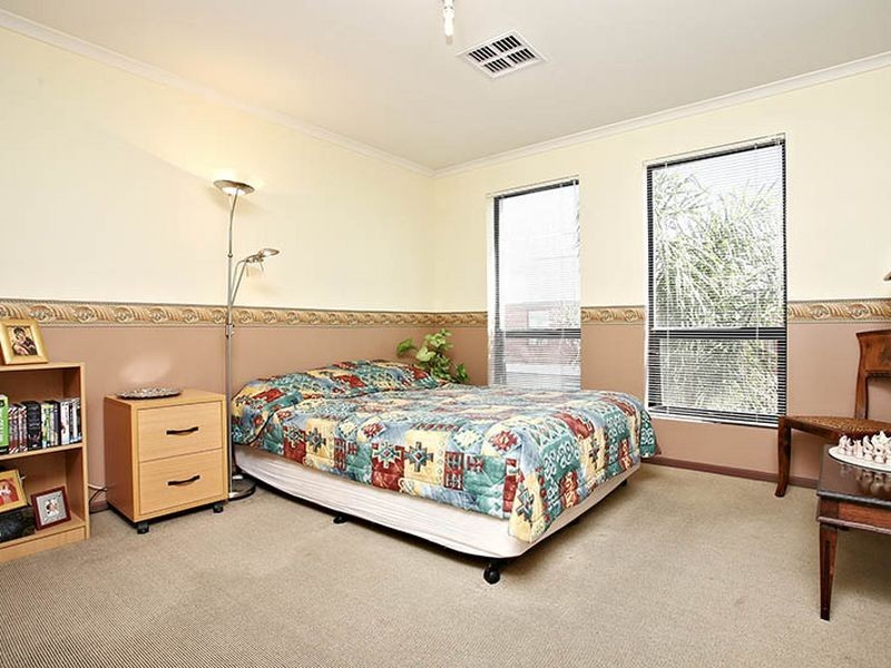 7 Reunion Lane, Mawson Lakes SA 5095