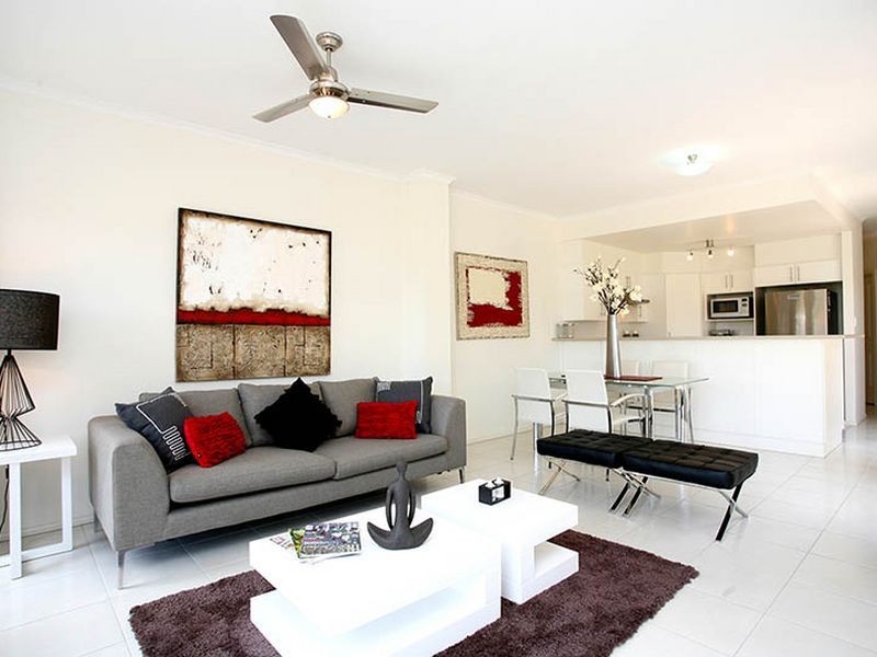 15 Macmillan Ave, Mawson Lakes SA 5095