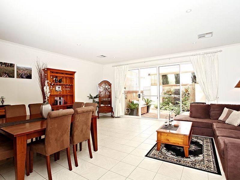 231A Mawson Lakes Blvd, Mawson Lakes SA 5095