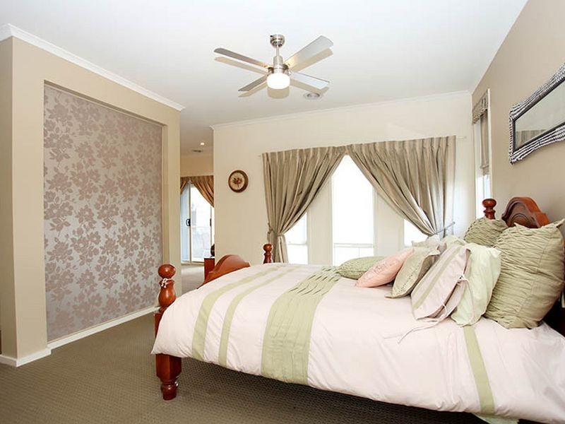 29 Shoalhaven Cct, Mawson Lakes SA 5095