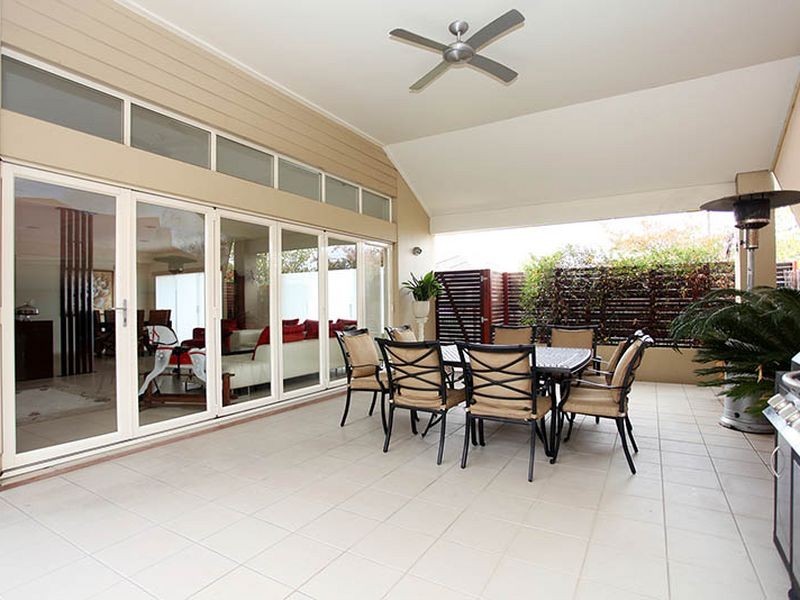 29 Shoalhaven Cct, Mawson Lakes SA 5095