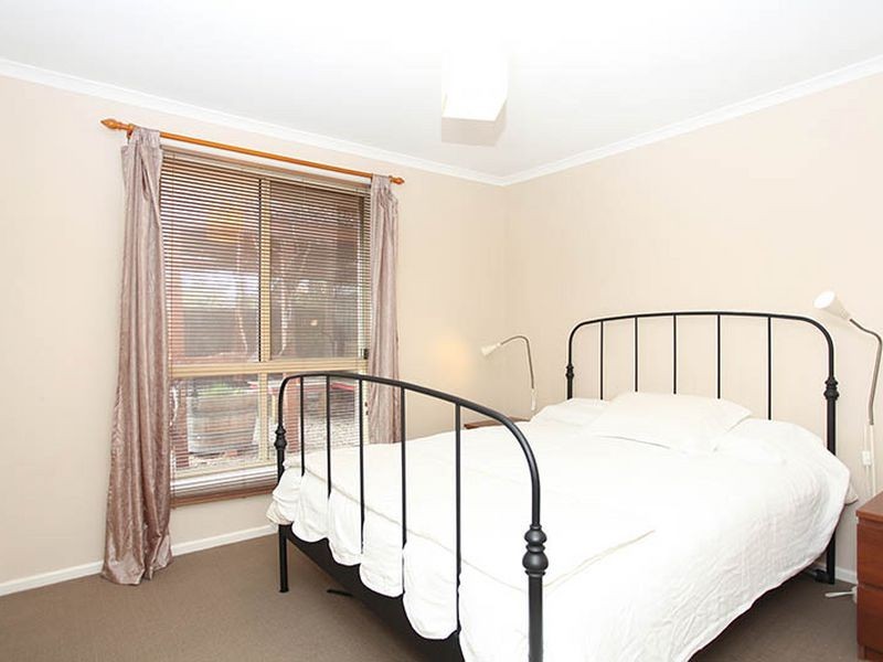 15 Blyth St, Clearview SA 5085