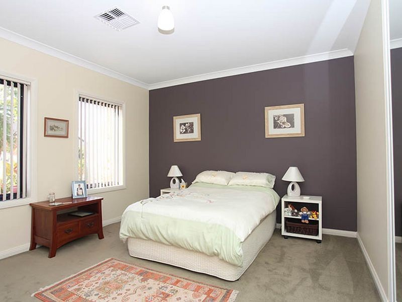 3 Maple Cct, Mawson Lakes SA 5095