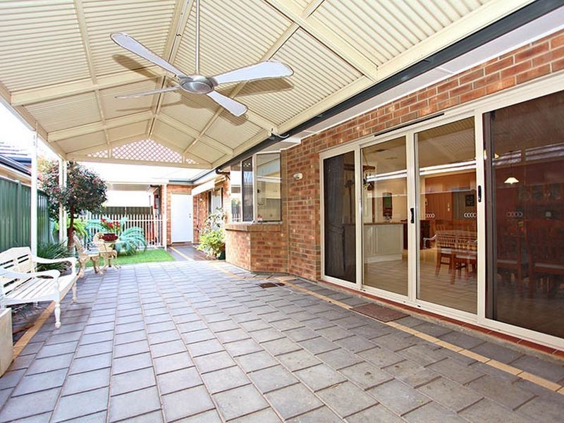 20 Maple Cct, Mawson Lakes SA 5095