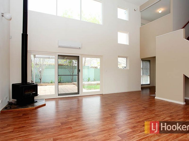 5 Merino Lane, Mawson Lakes SA 5095