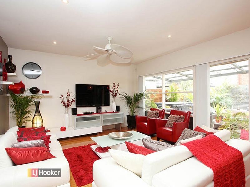 22 Yarle St, Mawson Lakes SA 5095