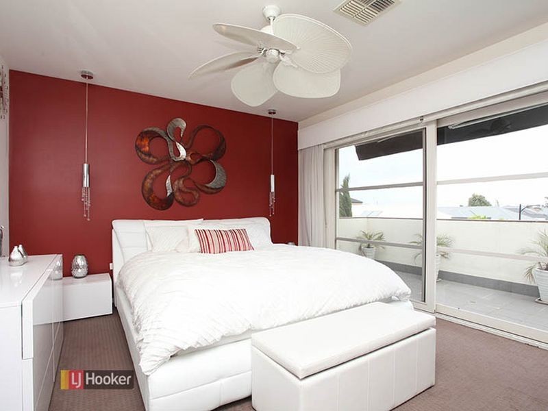 22 Yarle St, Mawson Lakes SA 5095