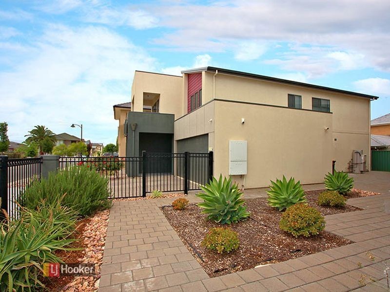 10 Borduy Pl, Mawson Lakes SA 5095