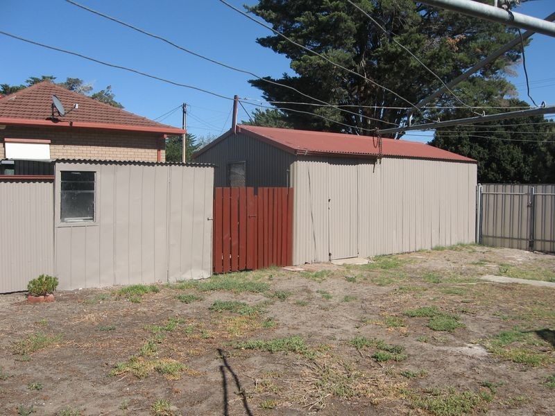 18 Kenmare St, Taperoo SA 5017