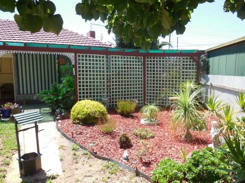 18 Kenmare St, Taperoo SA 5017