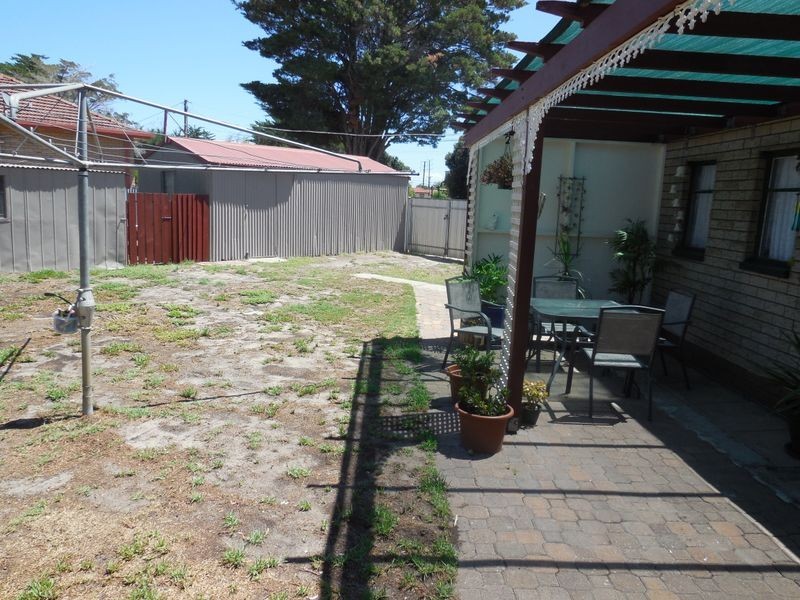 18 Kenmare St, Taperoo SA 5017