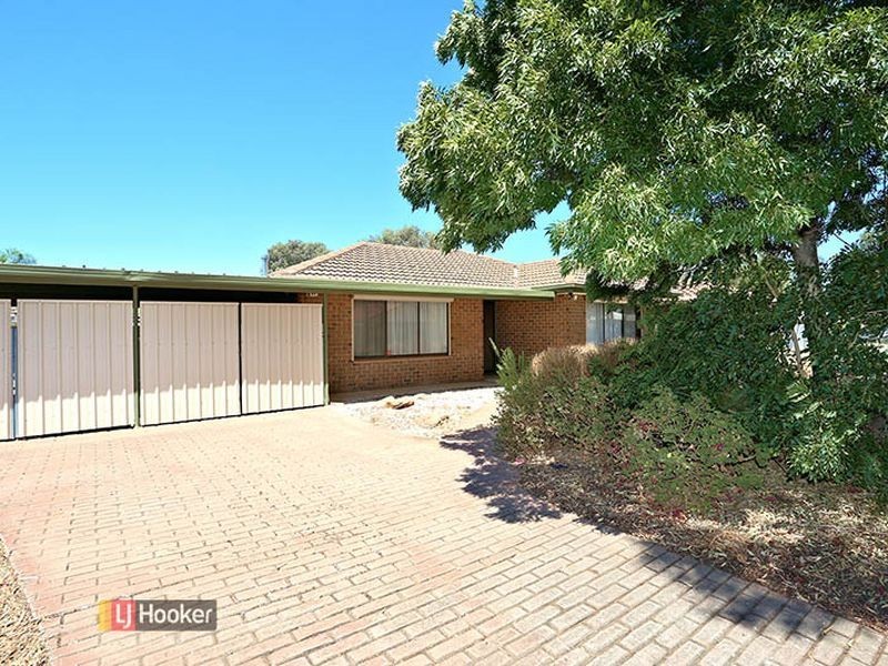 12 Buckland St, Parafield Gardens SA 5107