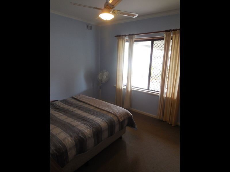27 Fairfield Rd, Elizabeth Grove SA 5112