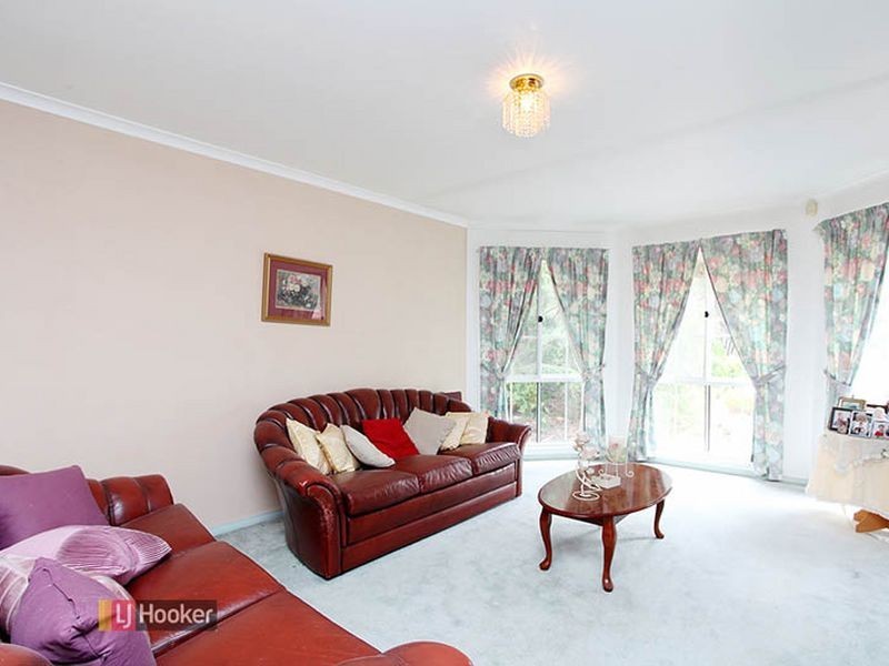 13 Raffen Ct, Pooraka SA 5095