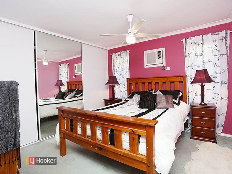 13 Raffen Ct, Pooraka SA 5095