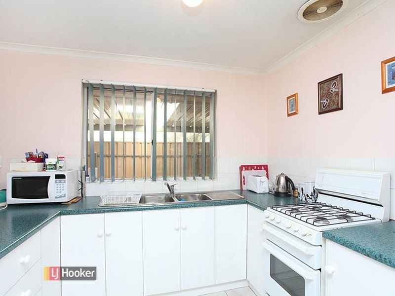 13 Raffen Ct, Pooraka SA 5095