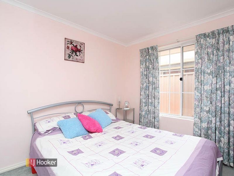 13 Raffen Ct, Pooraka SA 5095