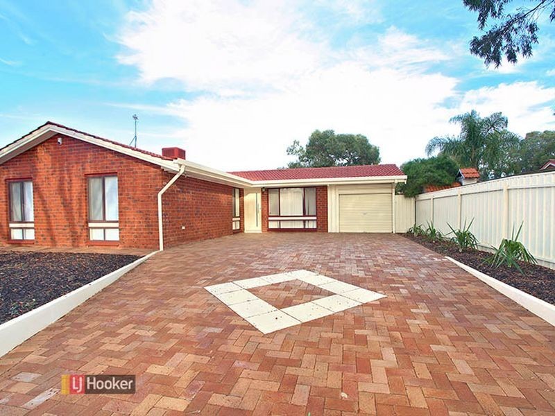 15 Templar Cres, Pooraka SA 5095