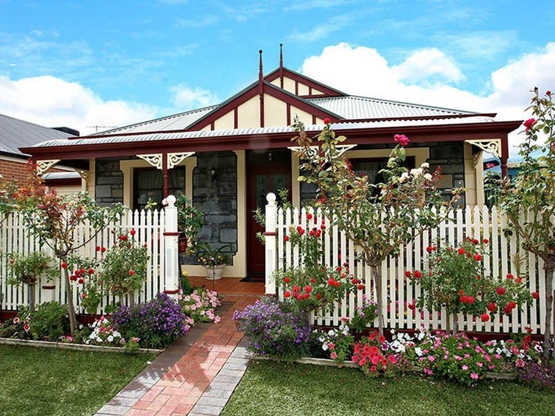 5 Greenstead St, Mawson Lakes SA 5095