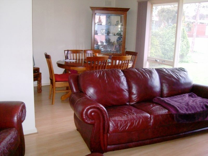 13 Ronald Drive, Salisbury East SA 5109