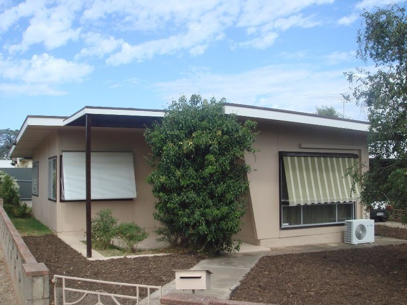 38 Hillsea Avenue, Clearview SA 5085