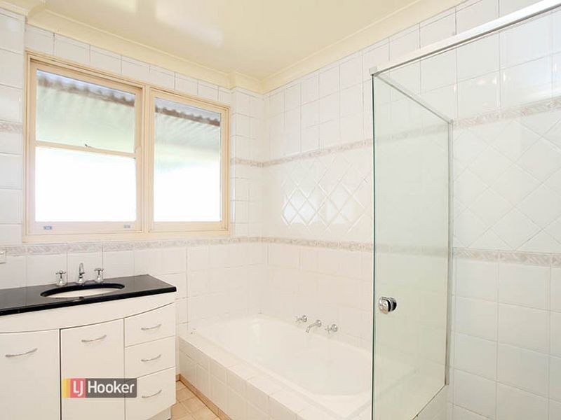 24 Shorney Rd, Parafield Gardens SA 5107