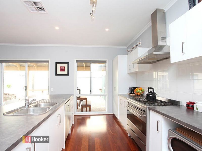 3 Weira St, Mawson Lakes SA 5095