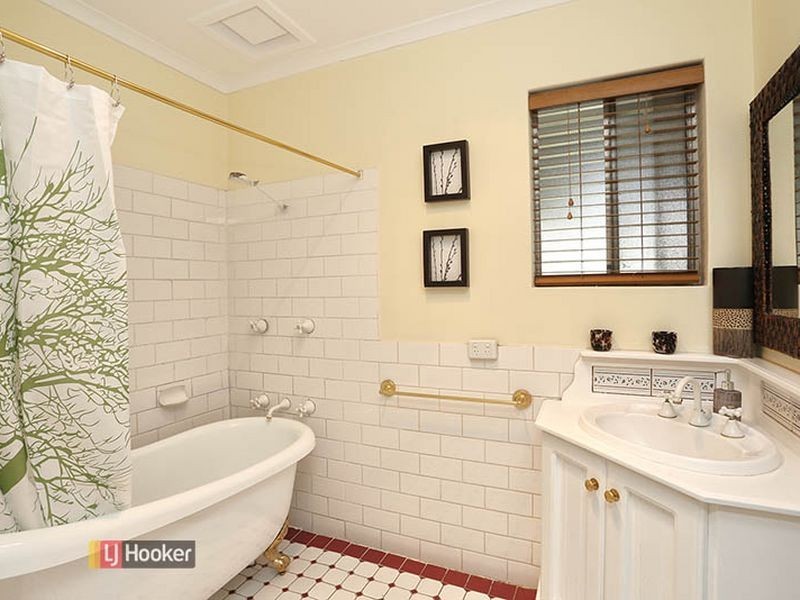 10 Argyll Crescent, Redwood Park SA 5097