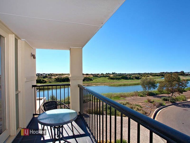 23 Hindmarsh Circuit, Mawson Lakes SA 5095