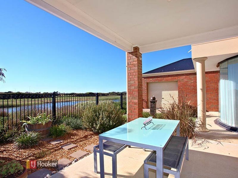 23 Hindmarsh Circuit, Mawson Lakes SA 5095