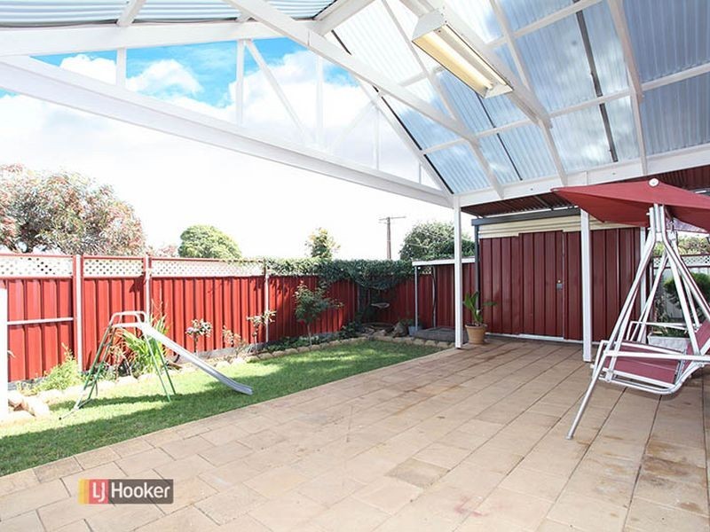 1A Sundale Ave, Para Hills SA 5096