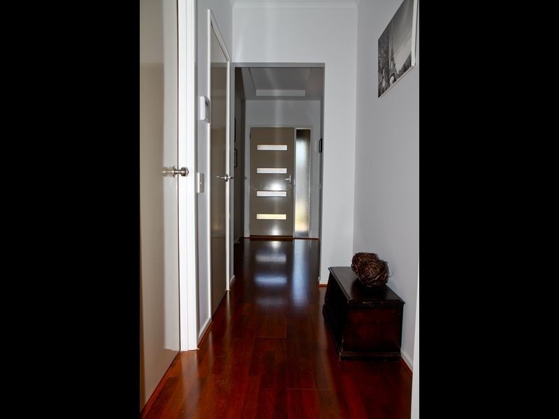 15 Mowbray Street, Mawson Lakes SA 5095