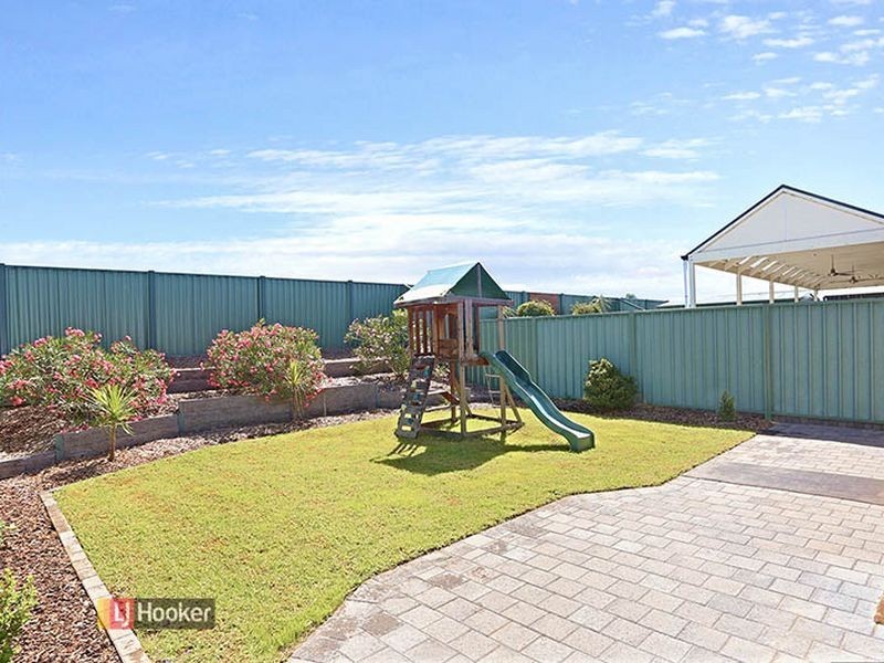 12 Lorentz Ct, Mawson Lakes SA 5095