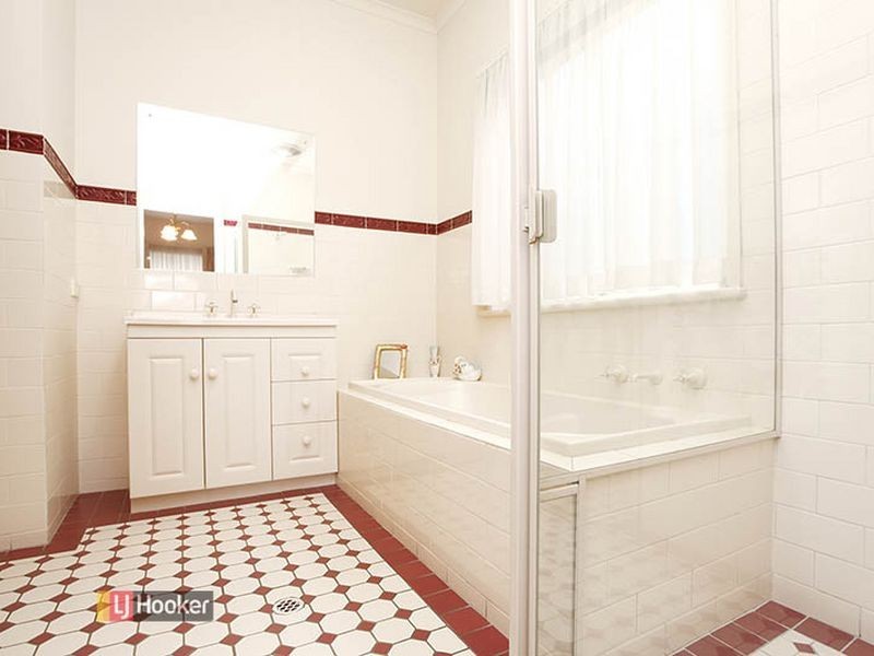 9 Morton St, Mawson Lakes SA 5095