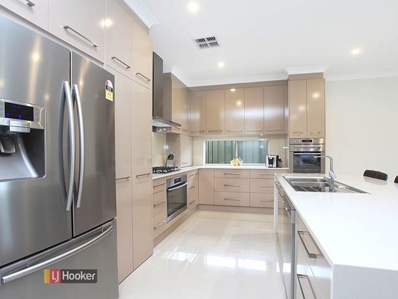 77 The Boulevard, Parafield Gardens SA 5107